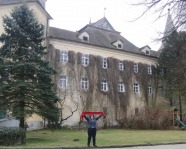 Foto mit Vereinsschal in Feldkirchen an der Donau